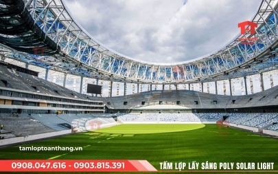 Tấm polycarbonate Solar Light vật liệu tốt thi công mái che sân vận động, hồ bơi