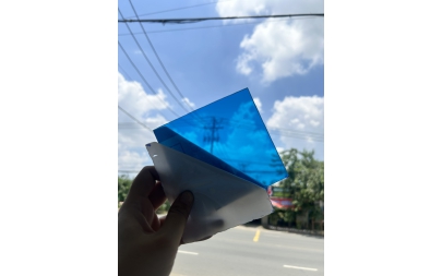 Tấm poly đặc solar light màu nâu trà