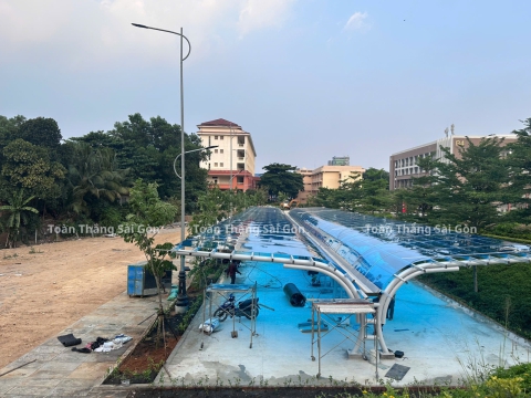  Nhà xe Trường Đại học Khoa học Xã hội và Nhân văn