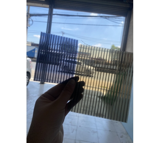 Tấm poly rỗng giá thành rẻ, dùng ok